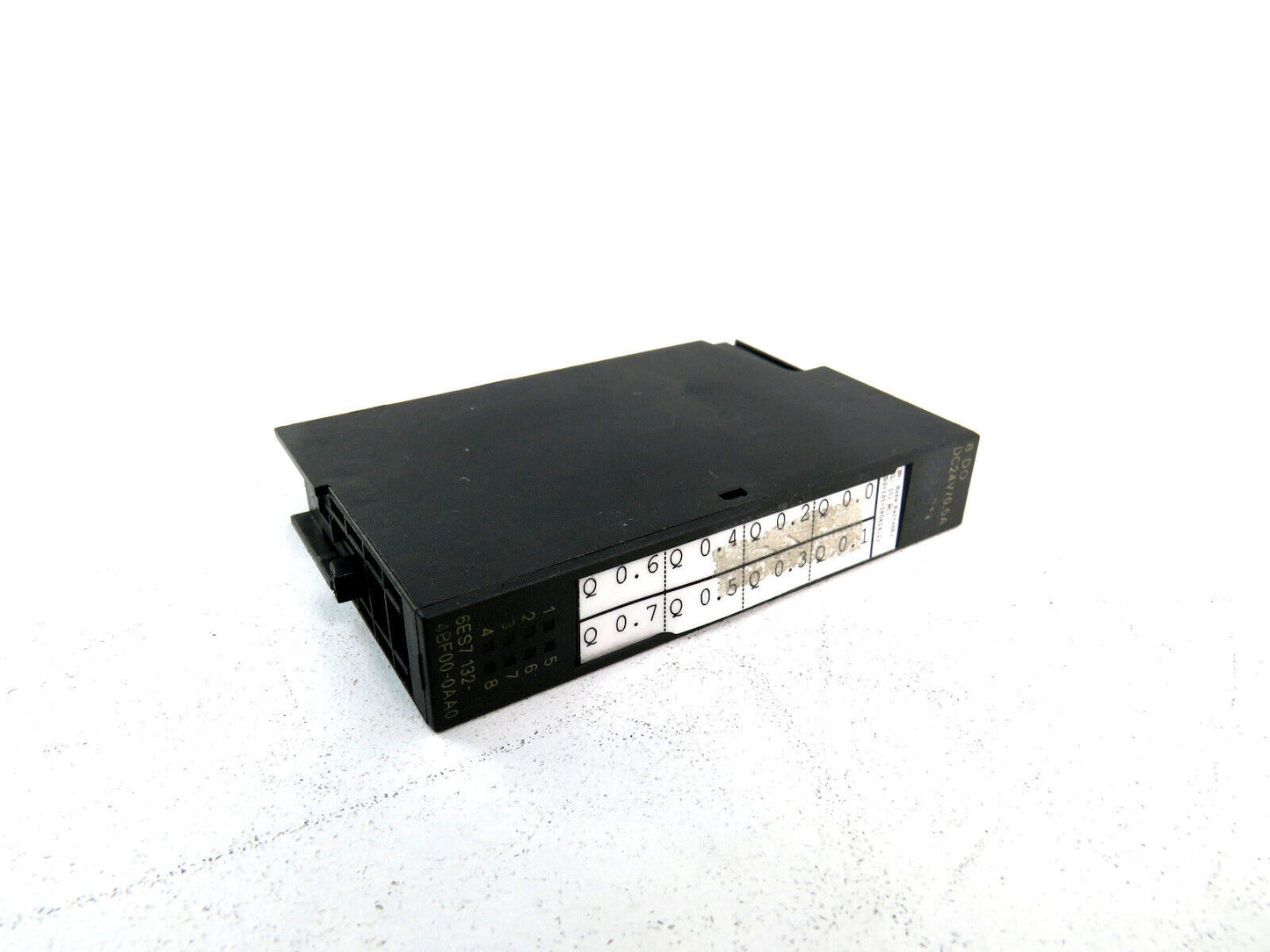 SIEMENS  6ES7132 4BF00 0AA0 Output Module