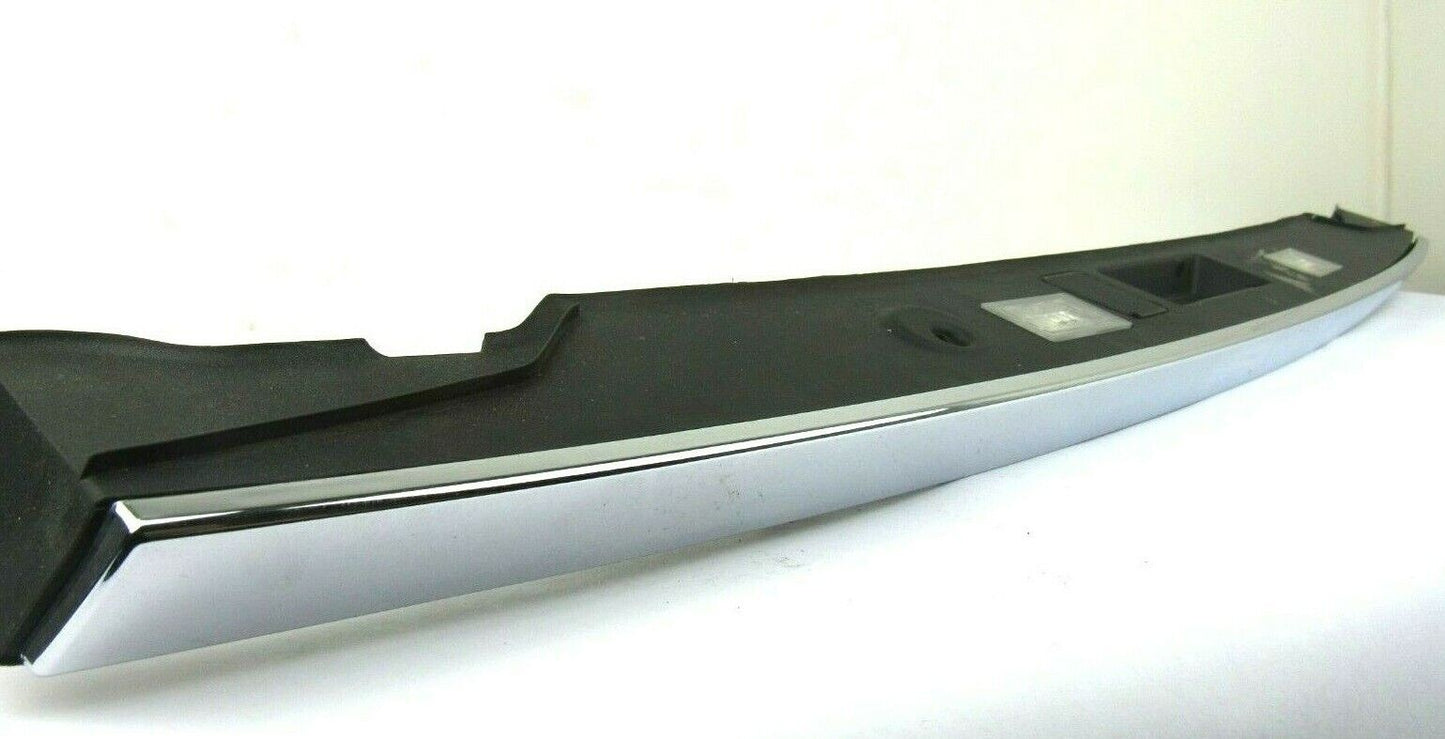 NEW Genuine BMW F01 F02 F03 7 Series Chrome Trunk Handle Lid Grip 7200035