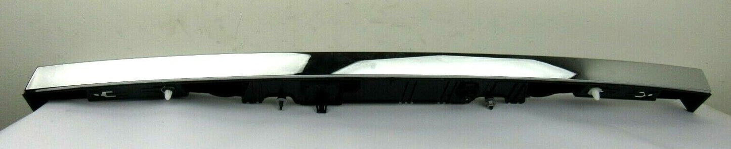 NEW Genuine BMW F01 F02 F03 7 Series Chrome Trunk Handle Lid Grip 7200035