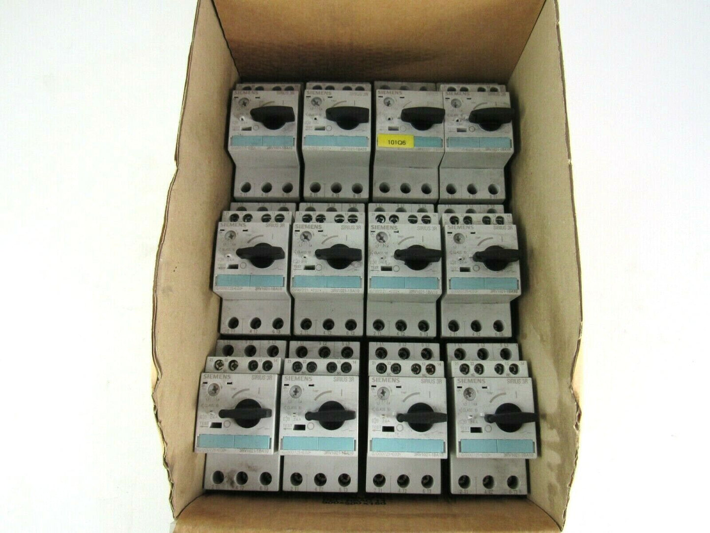 Lot of 17 Siemens Circuit Breaker Siemens 3RV1021-1BA10 Circuit Breaker 1,4. 2A