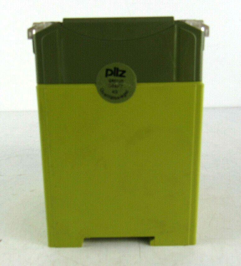 PILZ  V 3s 24VDC PNOZ V SAFETY RELAY 24 VDC 5.0 W 474789