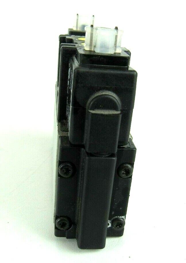 New REXROTH BOSCH 576 399... 0 Solenoid Valve 24V 67 mA