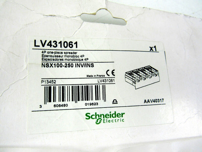SCHNEIDER ELECTRIC  LV431061 NSX100-250 INV/INS 4P ONE-PIECE SPREADER  New