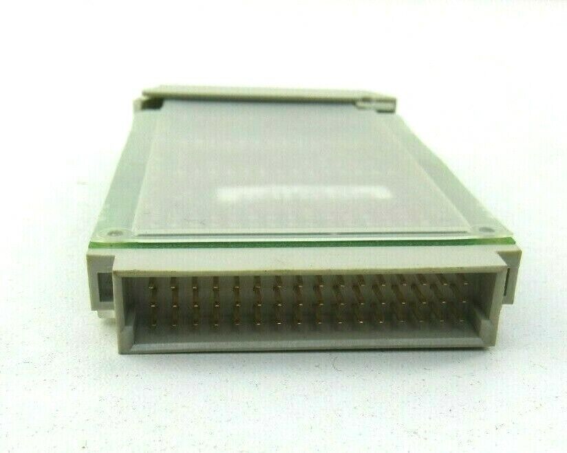 SIEMENS 6ES5752 0AA22 E STAND 02 INTERFACE SUBMODULE New