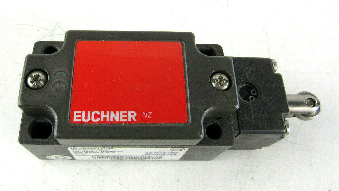 new EUCHNER NZ1RS-3131-M 2NC/2NO Limit Switch IP 67 089631 nz