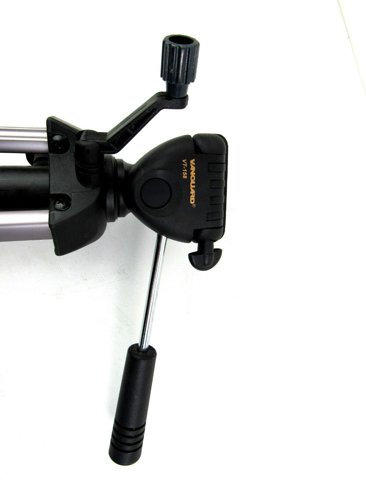 Vanguard VT-158 CAMERA STAND QS-29 CONNECTION  tripod