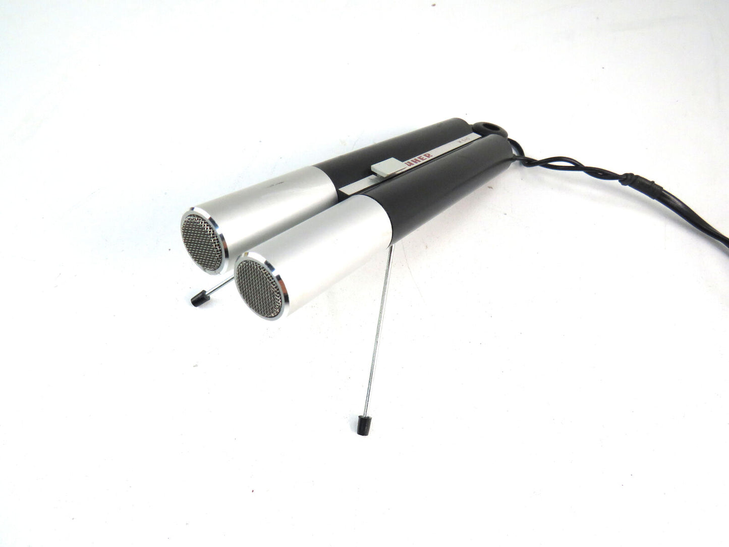 UHER  M 640 DYNAMIC MICROPHONE