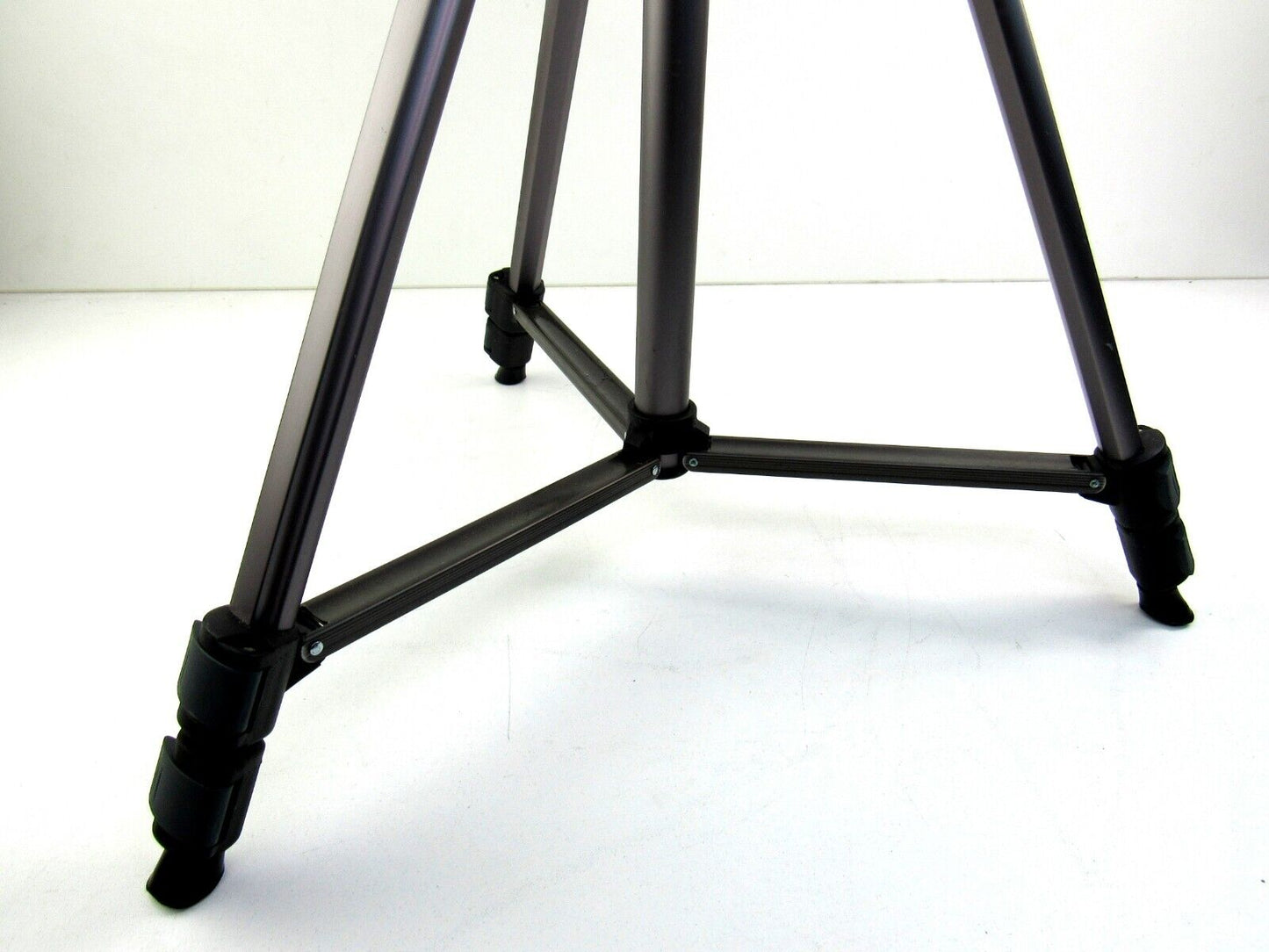 Vanguard VT-158 CAMERA STAND QS-29 CONNECTION  tripod