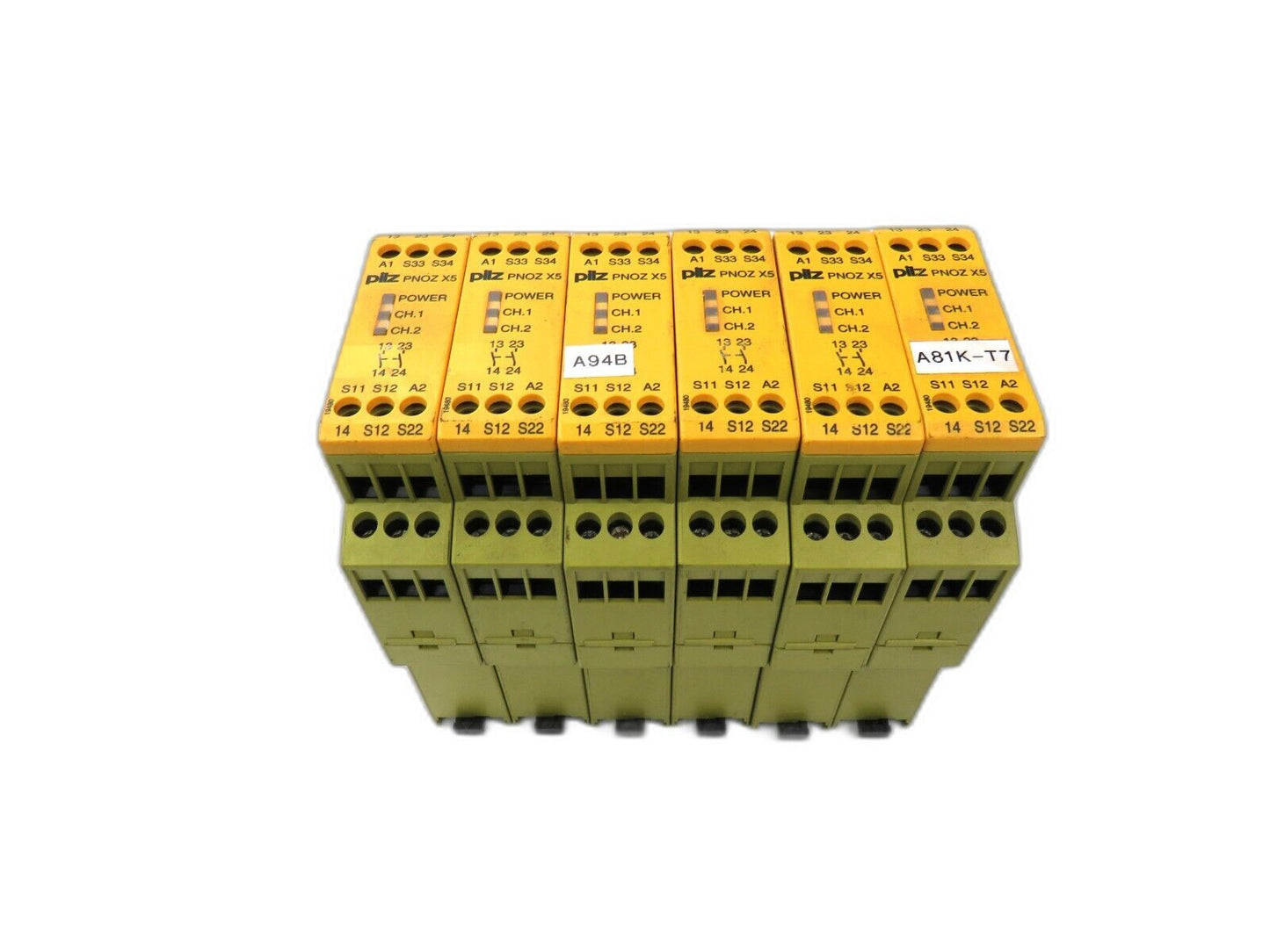 PILZ PNOZ X5 24VACDC 2n/o 774325  SAFETY RELAY  Lot of 6