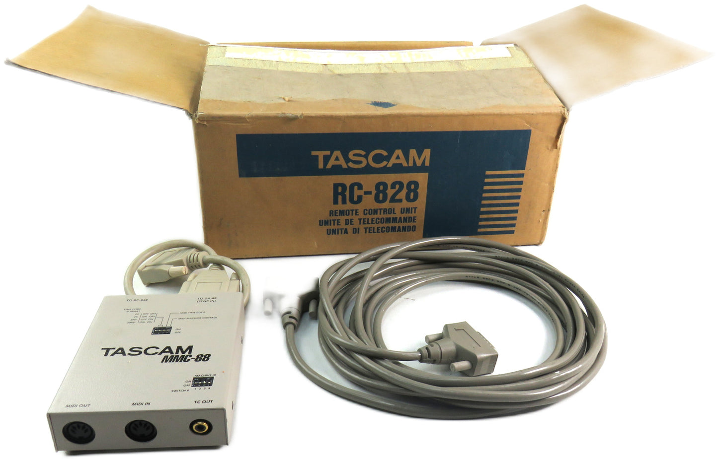 TASCAM  RC-828 RC828 REMOTE CONTROL UNIT WITH MMC-88 MINT