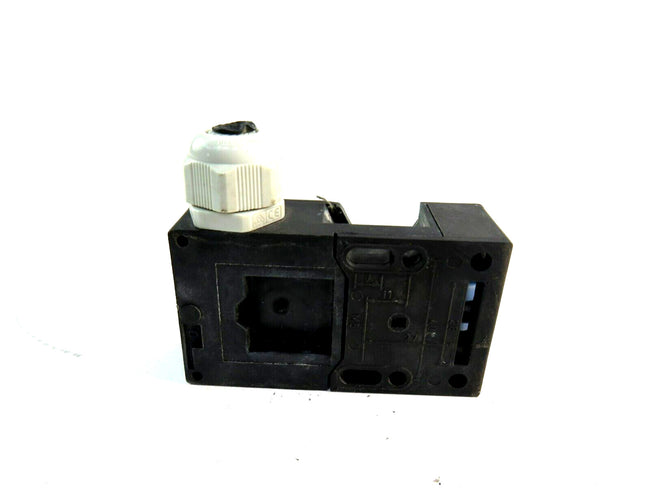 SCHMERSAL AZ 16-12ZVRK-M20 SAFETY INTERLOCK SWITCH